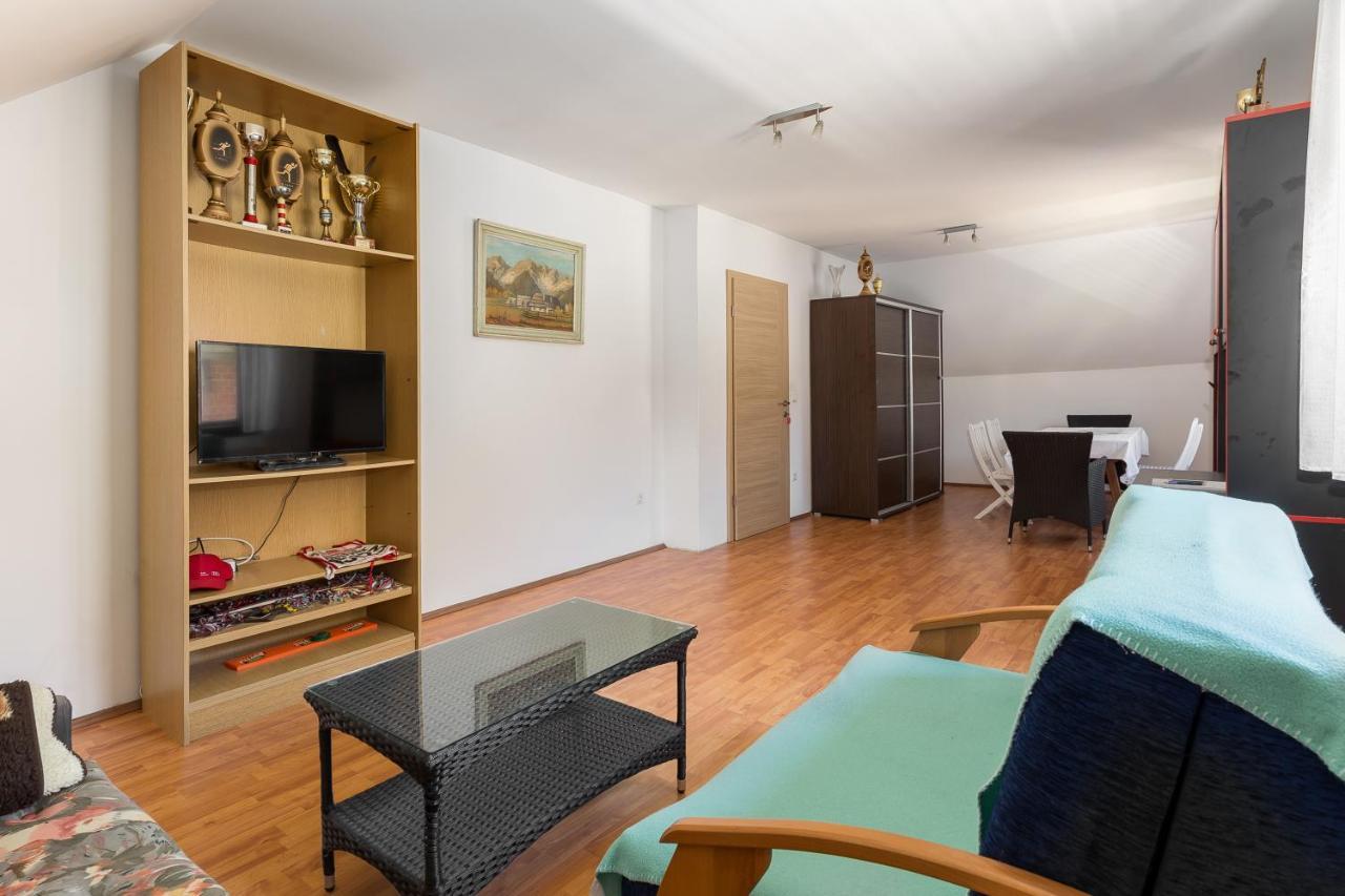 Apartmaji Trstenjak Ratece ภายนอก รูปภาพ
